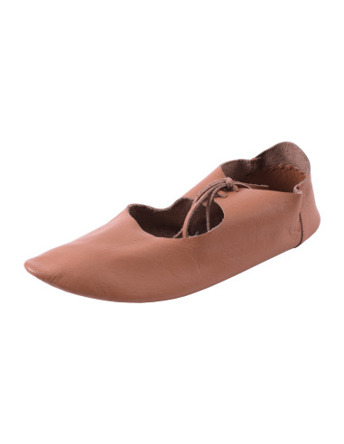 Scarpe medievali basse con chiusura a lacci