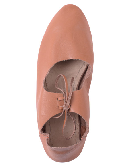 Scarpe medievali basse con chiusura a...