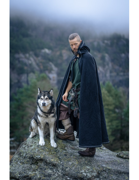 Cappa vichinga in lana con cappuccio...