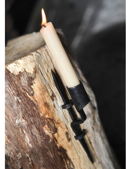 Appendiabiti medievale da parete con...