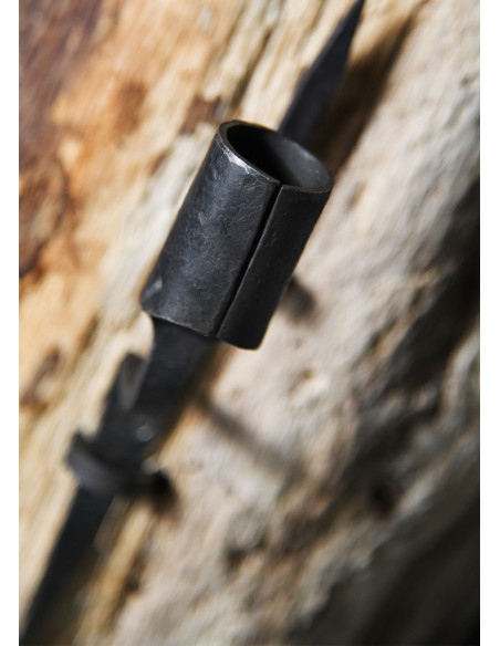 Appendiabiti medievale da parete con...