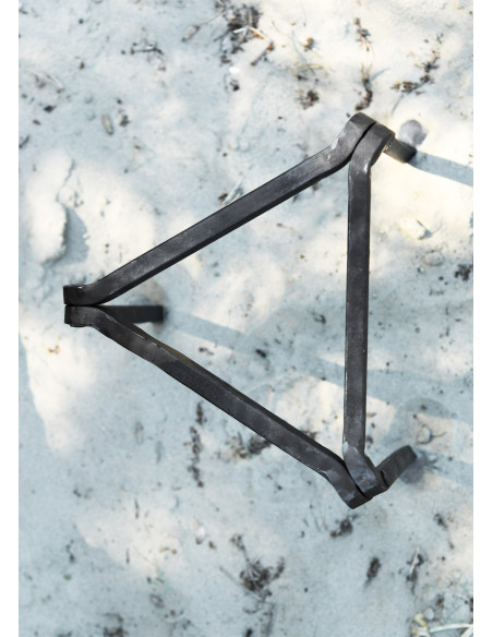 Treppiede medievale tipo supporto da...