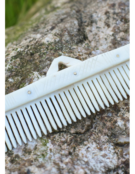 Pettine vichingo fatto di ossa (15 cm.)