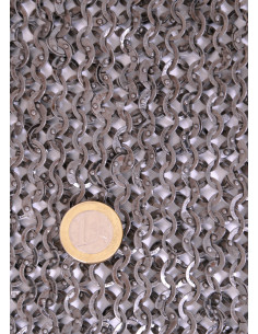 Protezione a rete per il collo, anelli piani rivettati 2