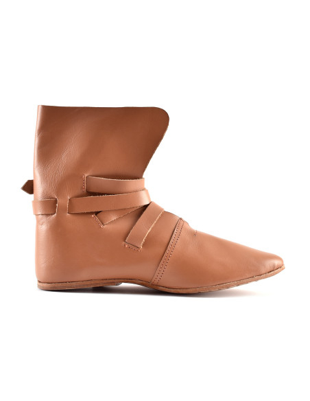 Scarpe tardo medievali con fibbia di...