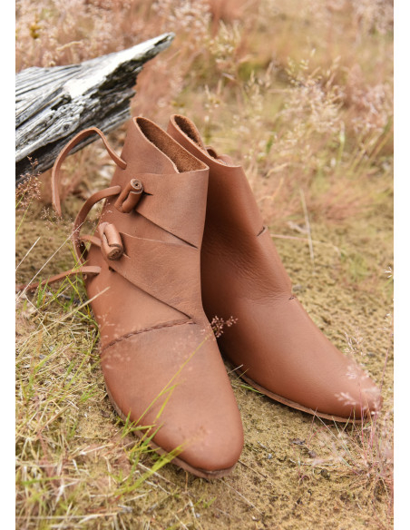 Scarpe vichinghe medievali precoci...