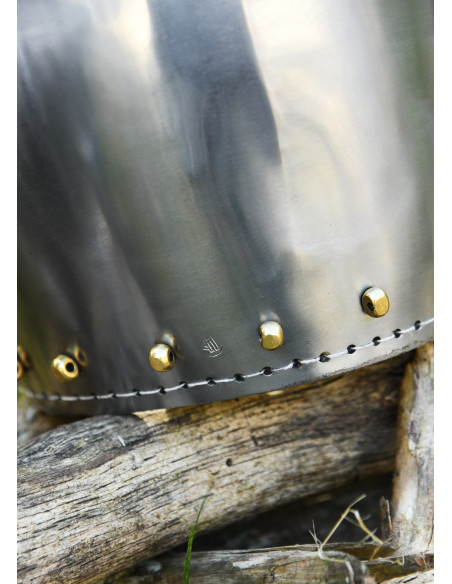 Casco con muso di levriero del XIV...