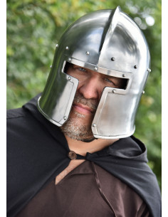 Barbuta italiana funzionante, anno 1440