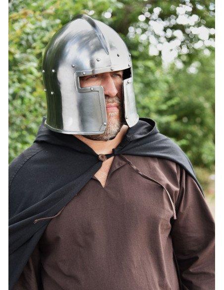 Barbuta italiana funzionante, anno 1440