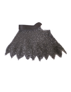 Gola mantello da vescovo con anelli rivettati da 6 mm.