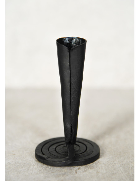 Candelabro forgiato a mano con base a...